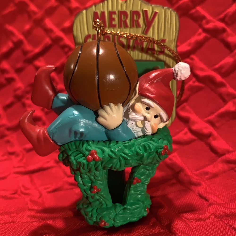 1992 Vintage Ornament. Santa got stuck!